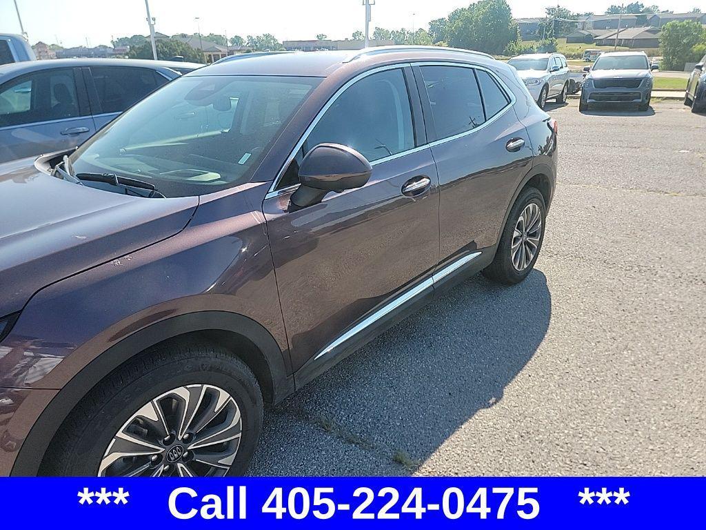 used 2024 Buick Envision car, priced at $24,000