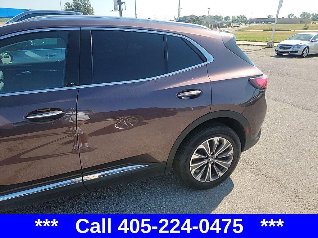 used 2024 Buick Envision car, priced at $24,000