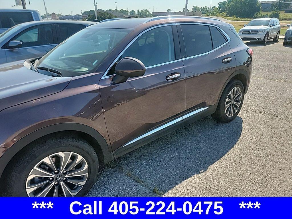 used 2024 Buick Envision car, priced at $24,000