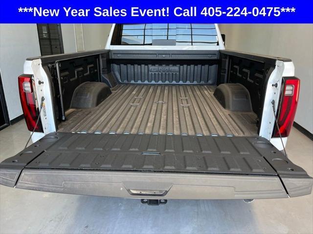 new 2024 GMC Sierra 2500 car, priced at $77,500