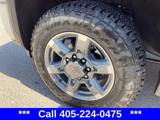 new 2025 GMC Sierra 2500 car, priced at $62,800