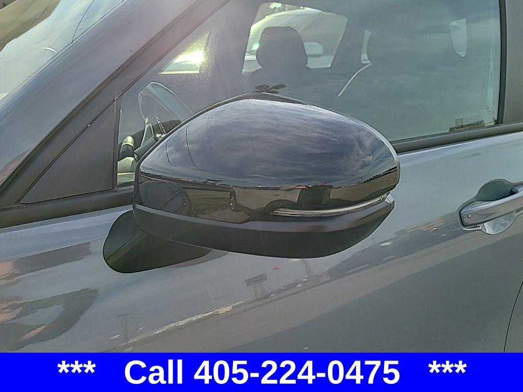 used 2025 Honda HR-V car, priced at $27,500