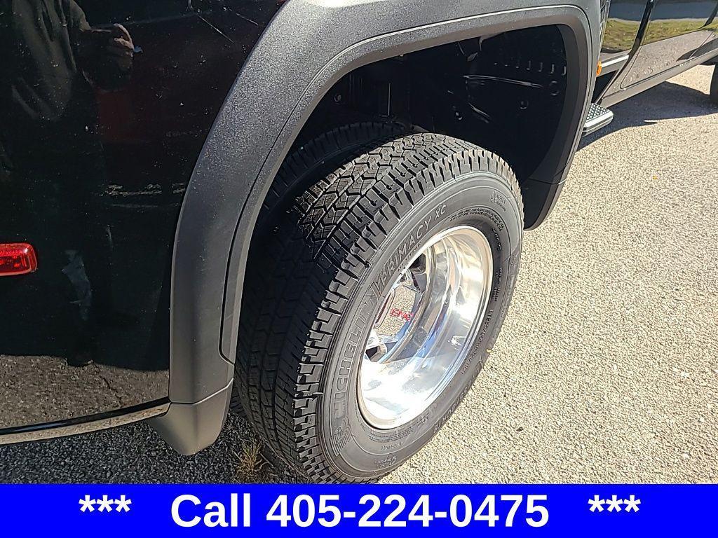 new 2026 GMC Sierra 3500 car, priced at $71,500