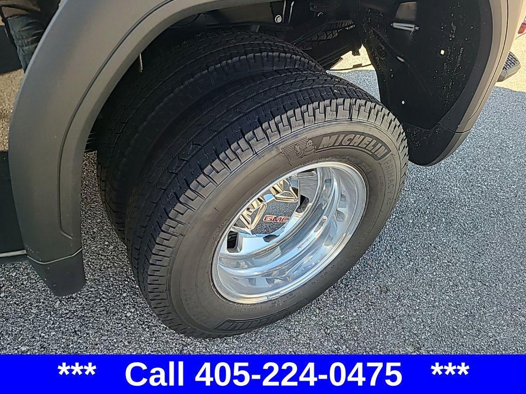 new 2026 GMC Sierra 3500 car, priced at $71,500