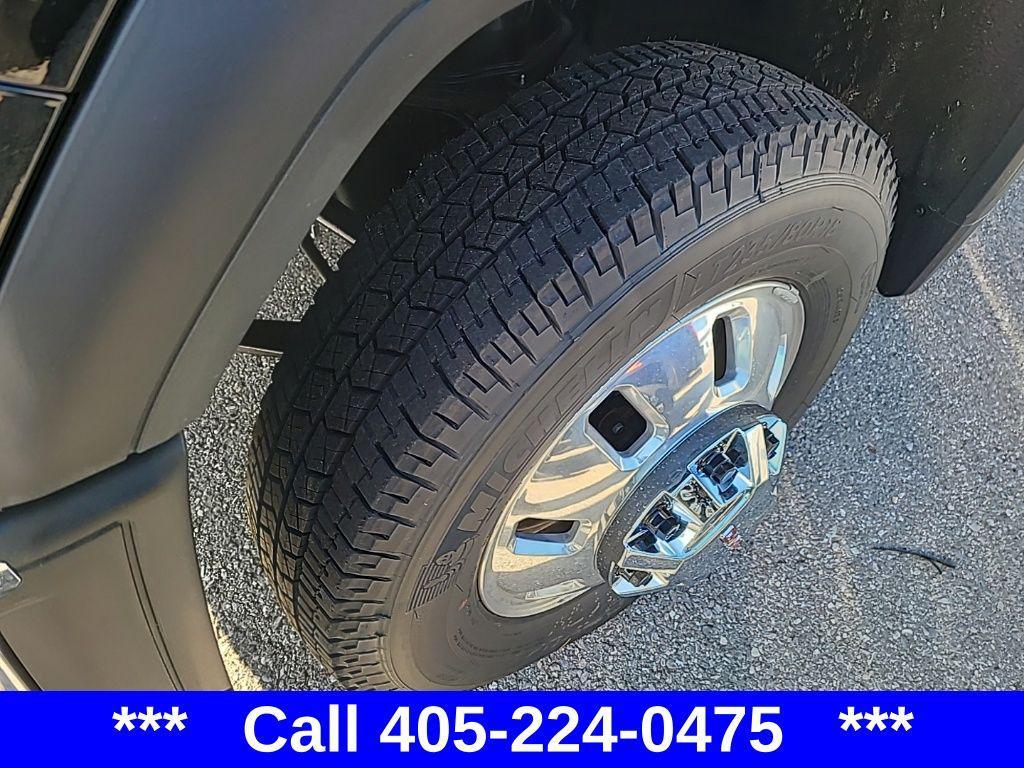 new 2026 GMC Sierra 3500 car, priced at $71,500