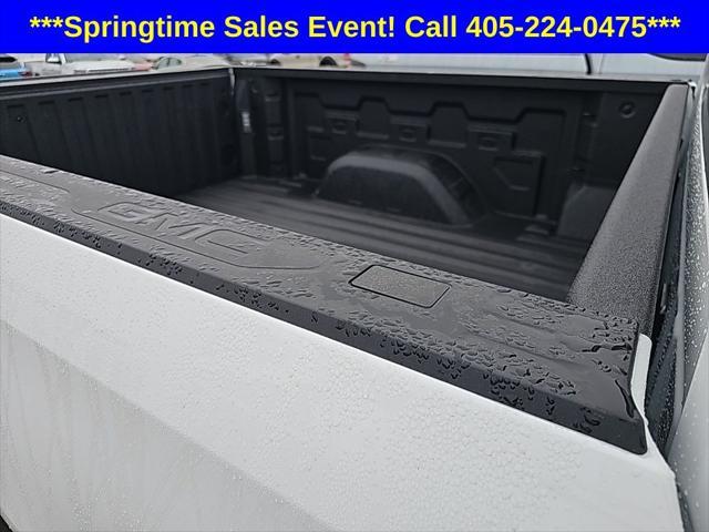 new 2025 GMC Sierra 1500 car, priced at $46,500