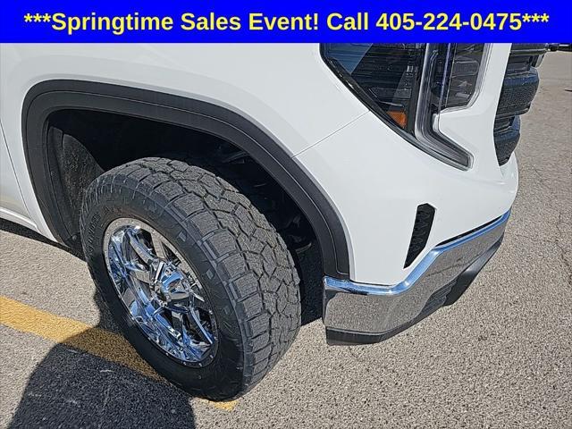 new 2025 GMC Sierra 1500 car, priced at $46,500