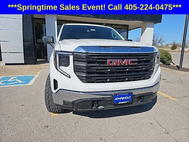 new 2025 GMC Sierra 1500 car, priced at $46,500