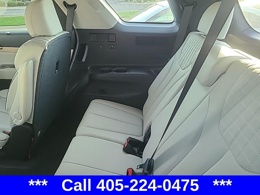 used 2024 Hyundai Palisade car, priced at $37,203