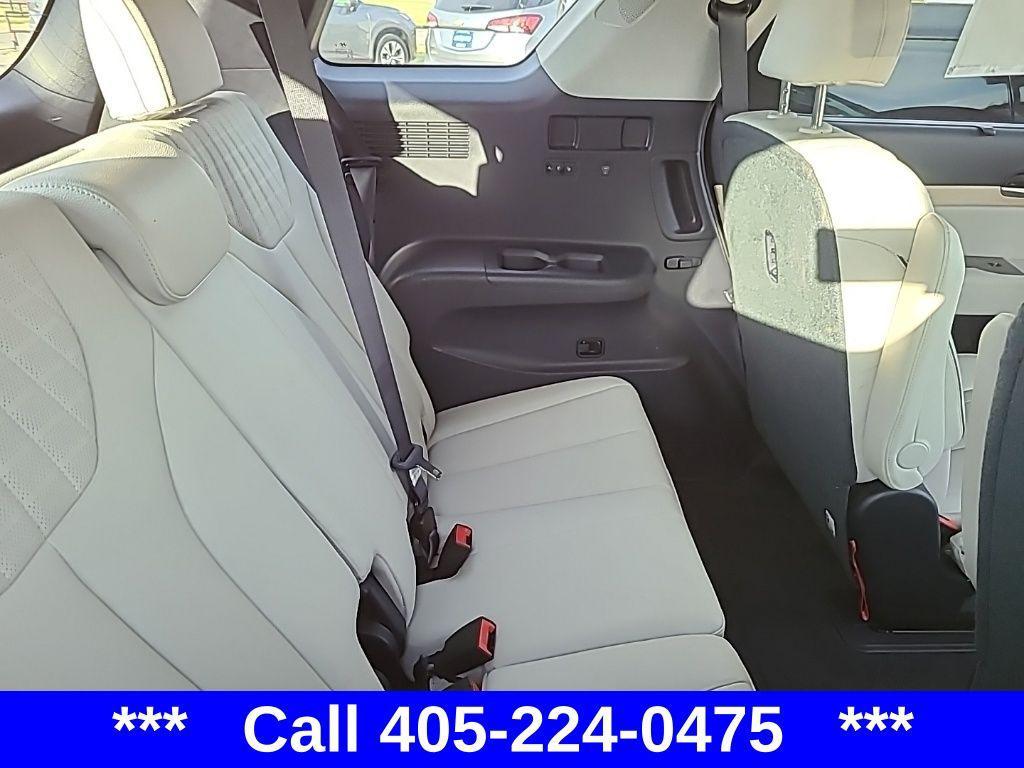 used 2024 Hyundai Palisade car, priced at $37,203