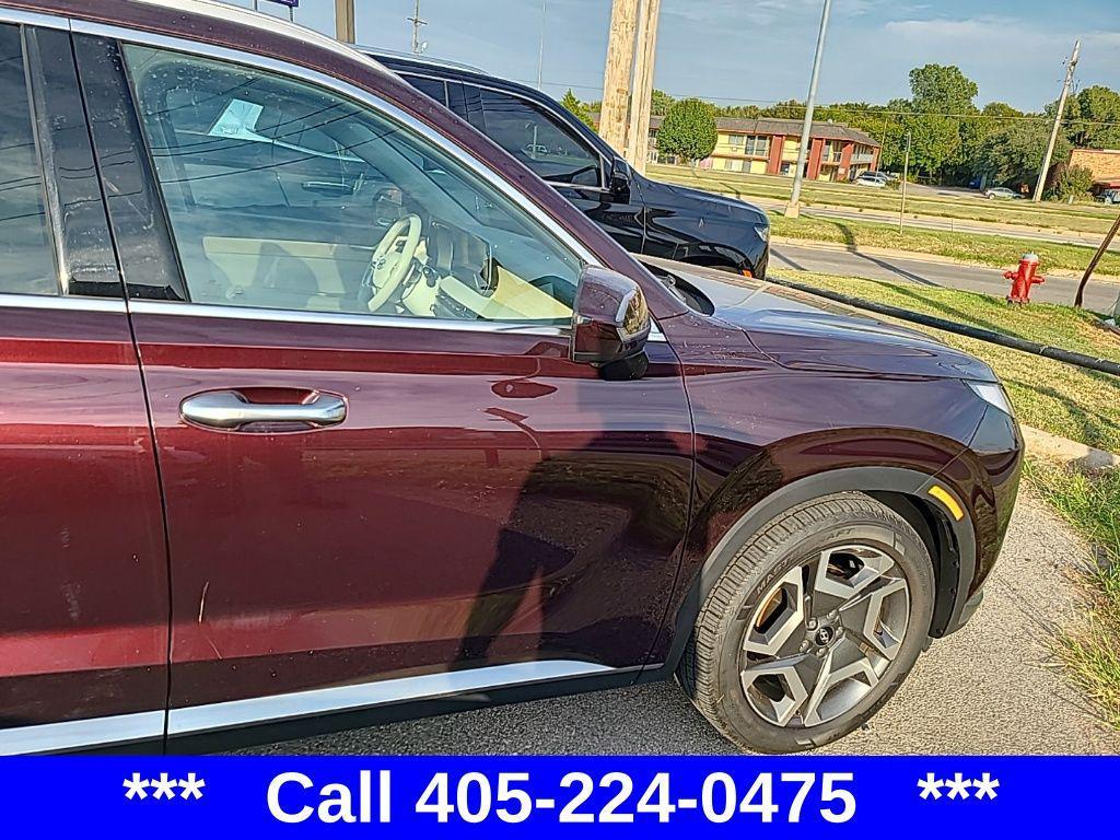 used 2024 Hyundai Palisade car, priced at $37,203