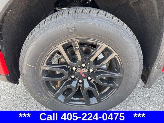 new 2025 GMC Sierra 1500 car, priced at $48,900