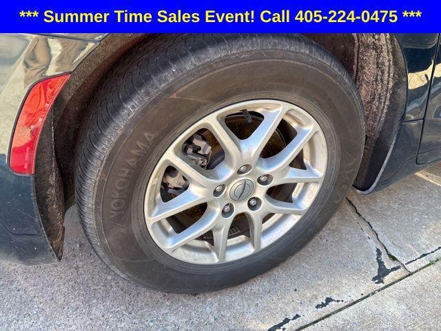 used 2023 Chrysler Pacifica car, priced at $24,498