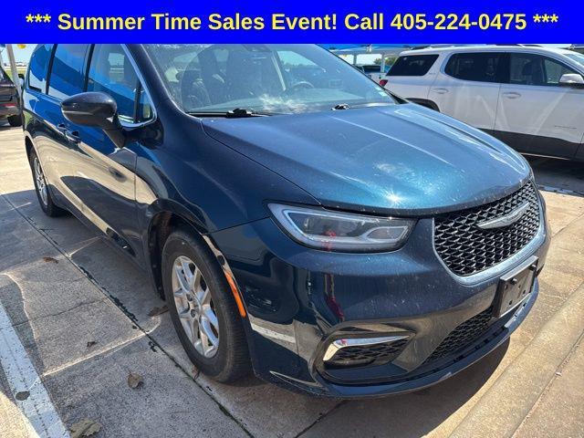 used 2023 Chrysler Pacifica car, priced at $24,498