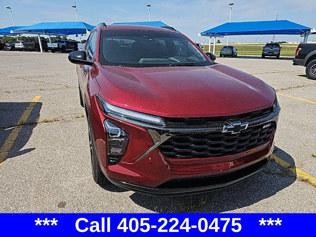 used 2025 Chevrolet Trax car, priced at $23,700