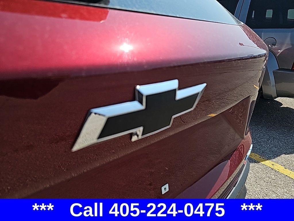 used 2025 Chevrolet Trax car, priced at $23,700