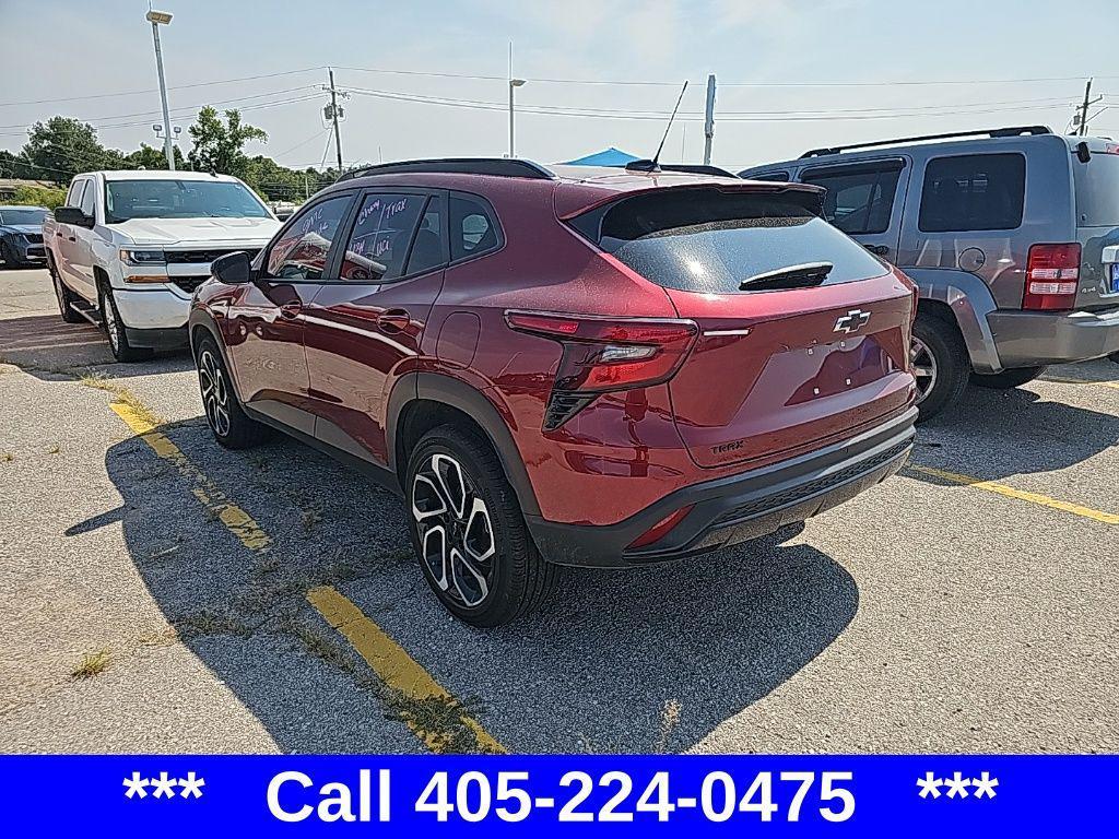 used 2025 Chevrolet Trax car, priced at $23,700