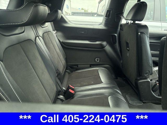 used 2023 Jeep Grand Cherokee L car, priced at $25,600