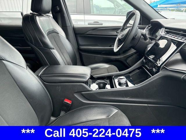 used 2023 Jeep Grand Cherokee L car, priced at $25,600