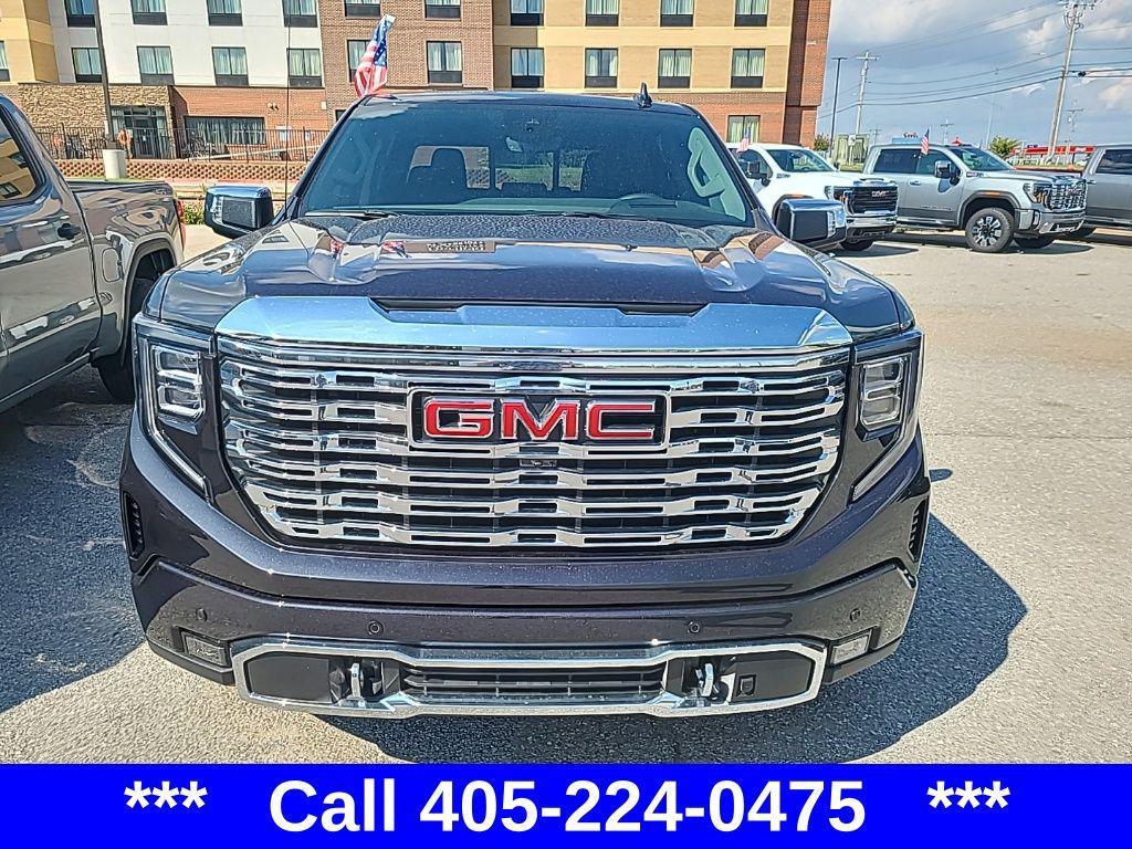 new 2025 GMC Sierra 1500 car, priced at $69,900