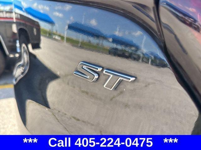 used 2024 Buick Encore GX car, priced at $23,800
