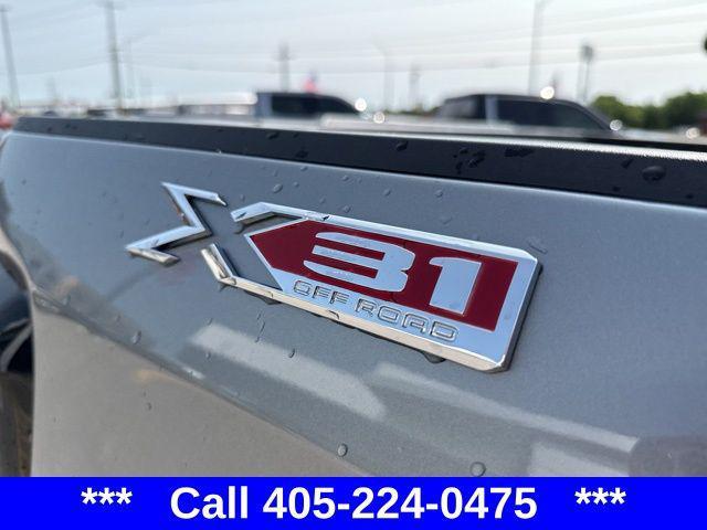 new 2025 GMC Sierra 1500 car, priced at $57,284