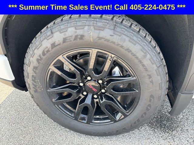 new 2025 GMC Sierra 1500 car, priced at $56,500