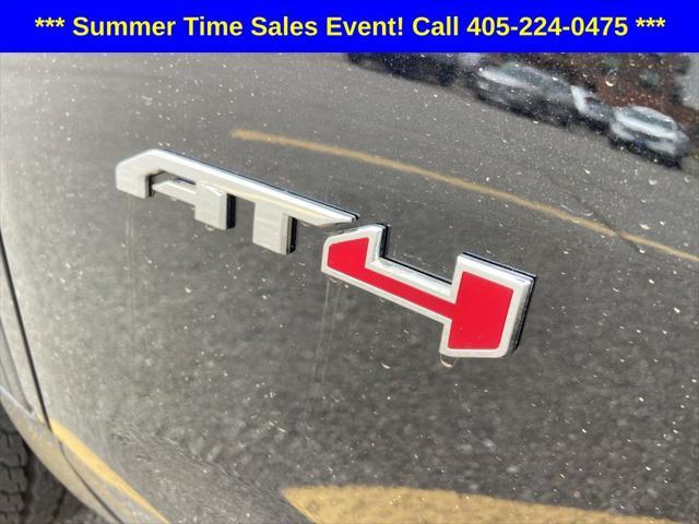 new 2025 GMC Acadia car, priced at $52,500
