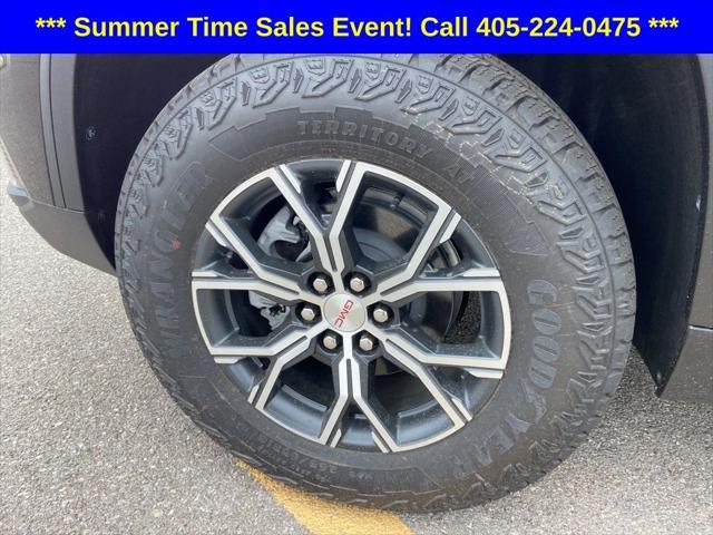 new 2025 GMC Acadia car, priced at $52,500