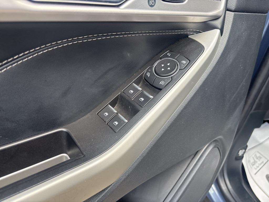 used 2021 Ford Explorer car, priced at $27,900