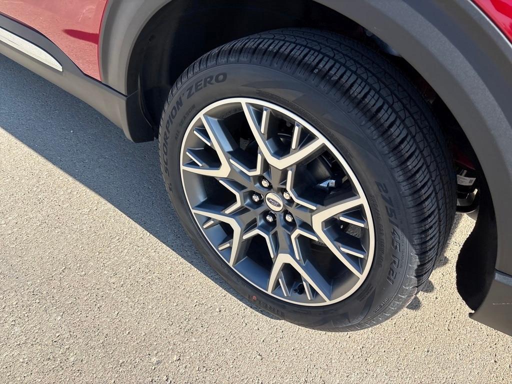 new 2025 Ford Explorer car, priced at $60,340