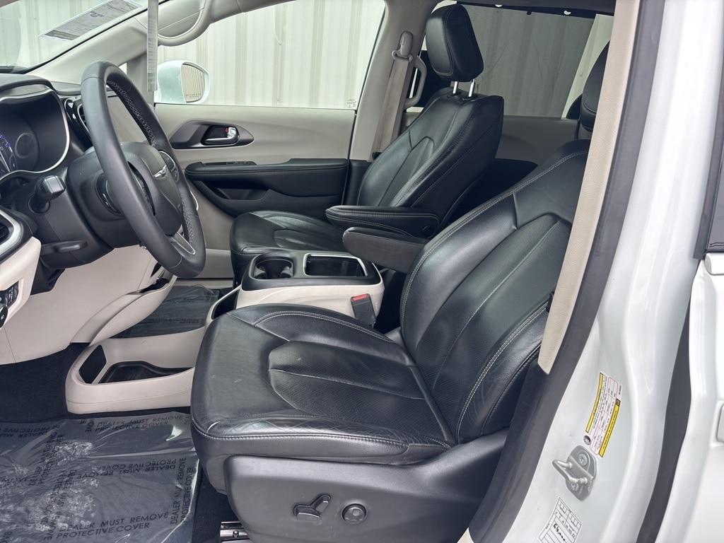 used 2022 Chrysler Pacifica car, priced at $20,250