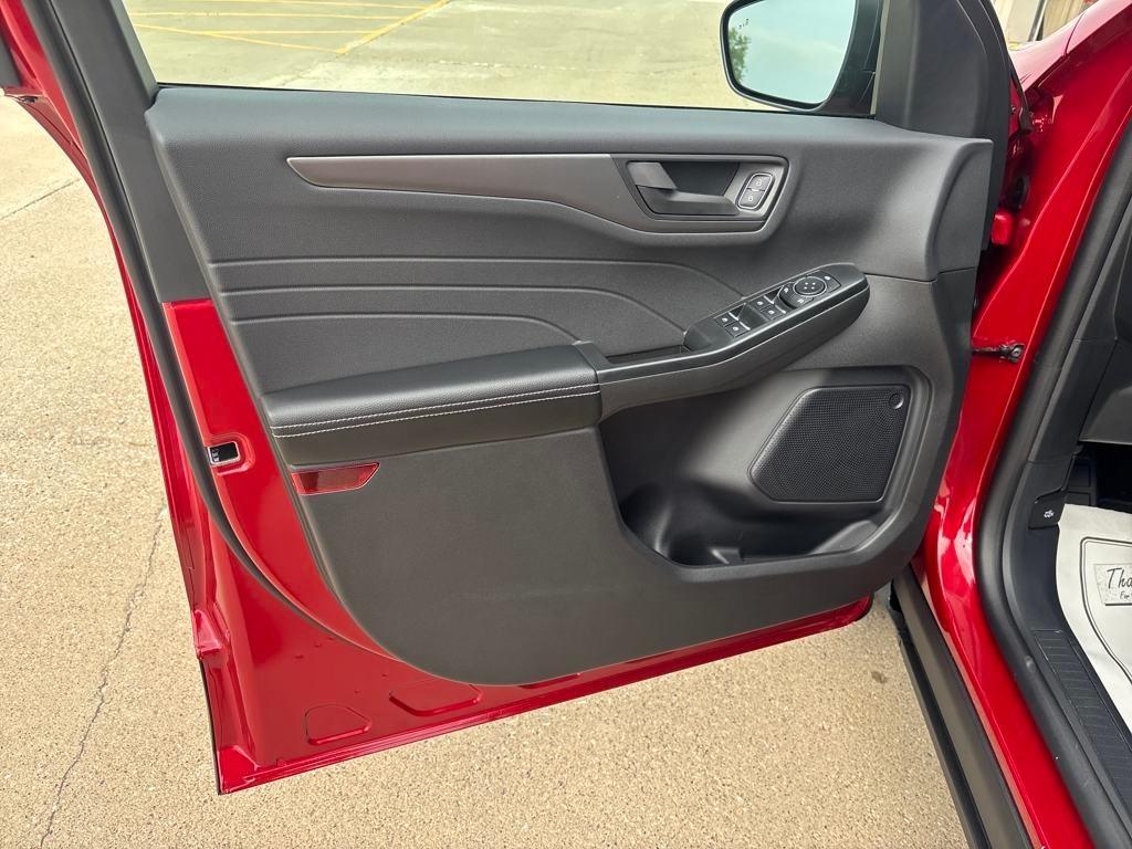new 2025 Ford Escape car, priced at $29,745
