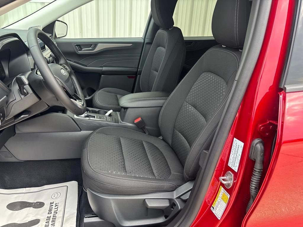 new 2025 Ford Escape car, priced at $29,745