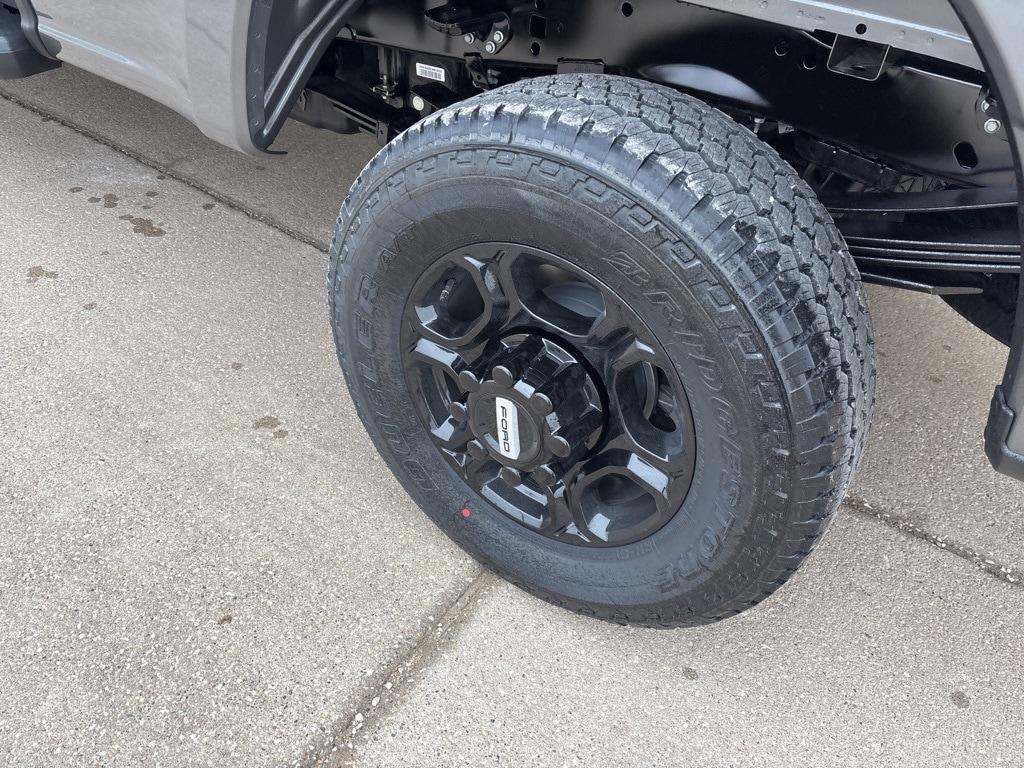 new 2025 Ford F-350 car, priced at $52,880