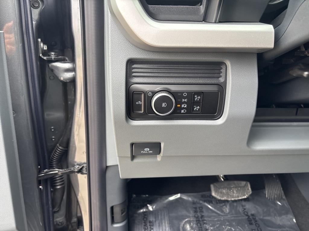 new 2025 Ford F-350 car, priced at $54,880