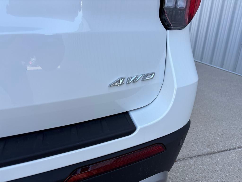 new 2025 Ford Explorer car, priced at $57,385