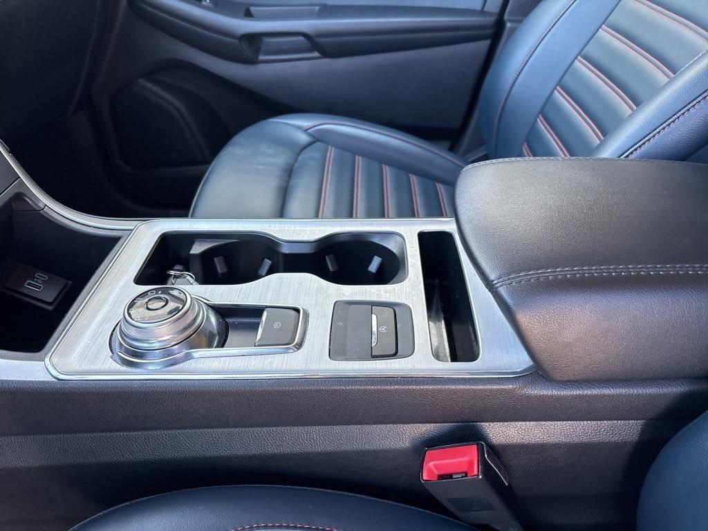 used 2022 Ford Edge car, priced at $26,500