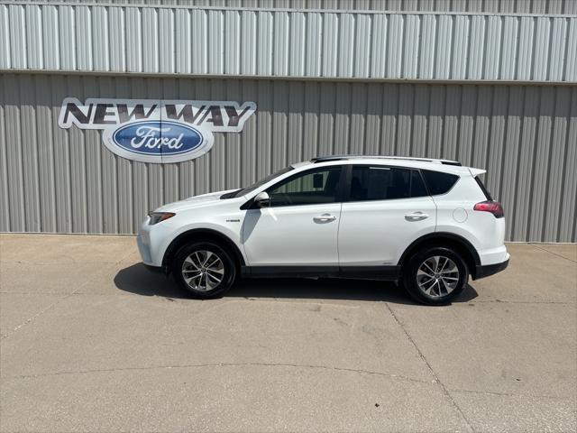 used 2018 Toyota RAV4 Hybrid car, priced at $22,900