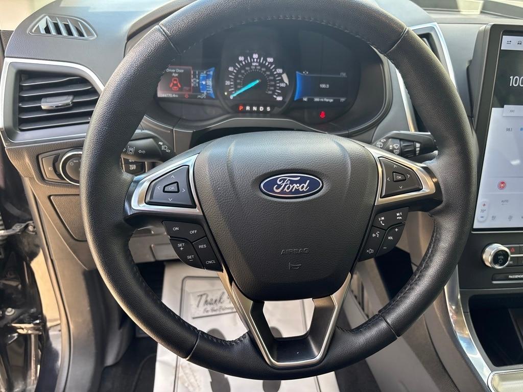 used 2024 Ford Edge car, priced at $29,080
