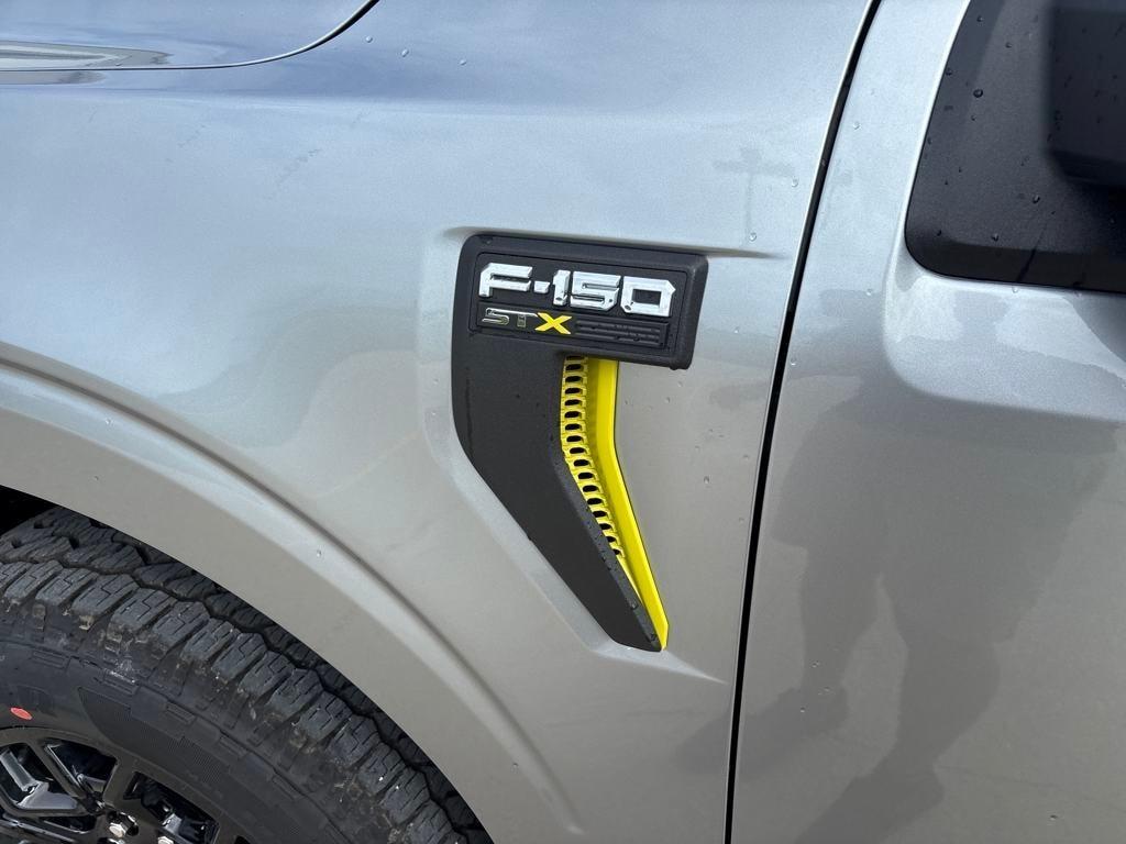 new 2025 Ford F-150 car, priced at $48,675