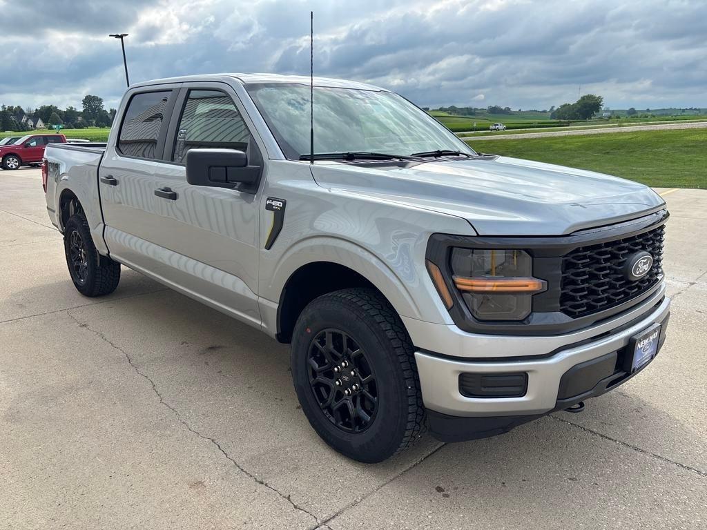 new 2025 Ford F-150 car, priced at $48,675