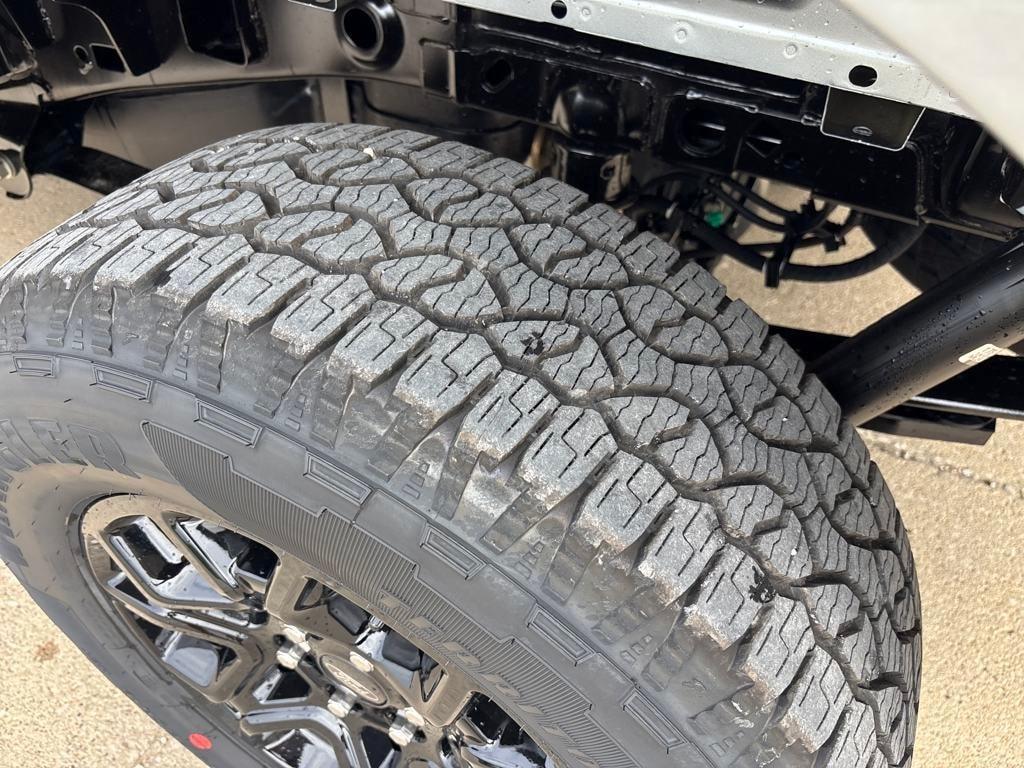 new 2025 Ford F-150 car, priced at $48,675