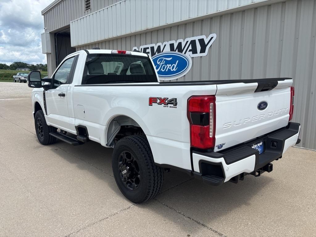 new 2025 Ford F-350 car, priced at $58,670