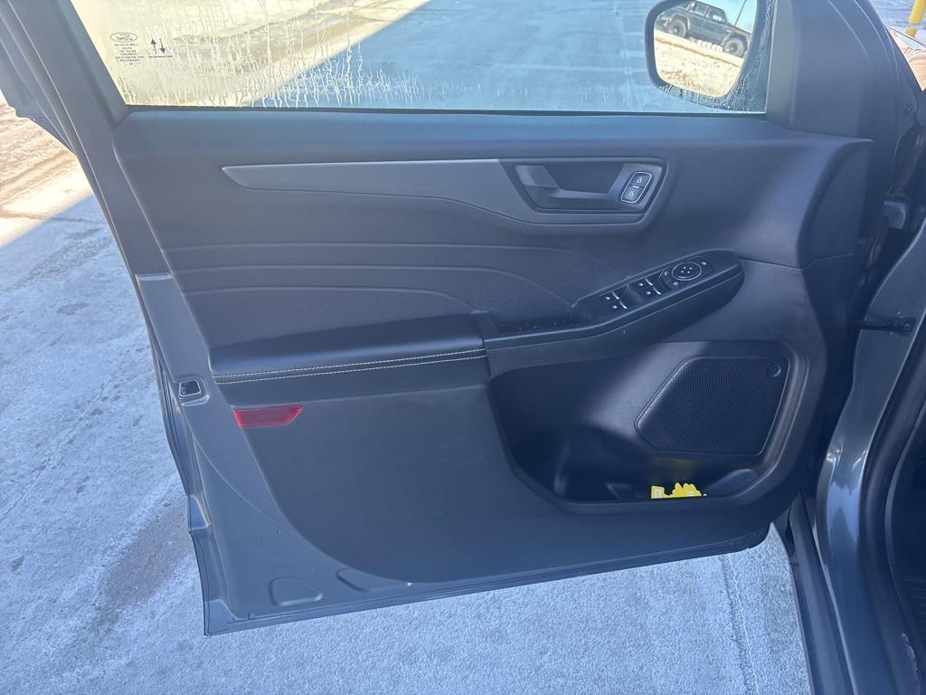 used 2023 Ford Escape car, priced at $22,500