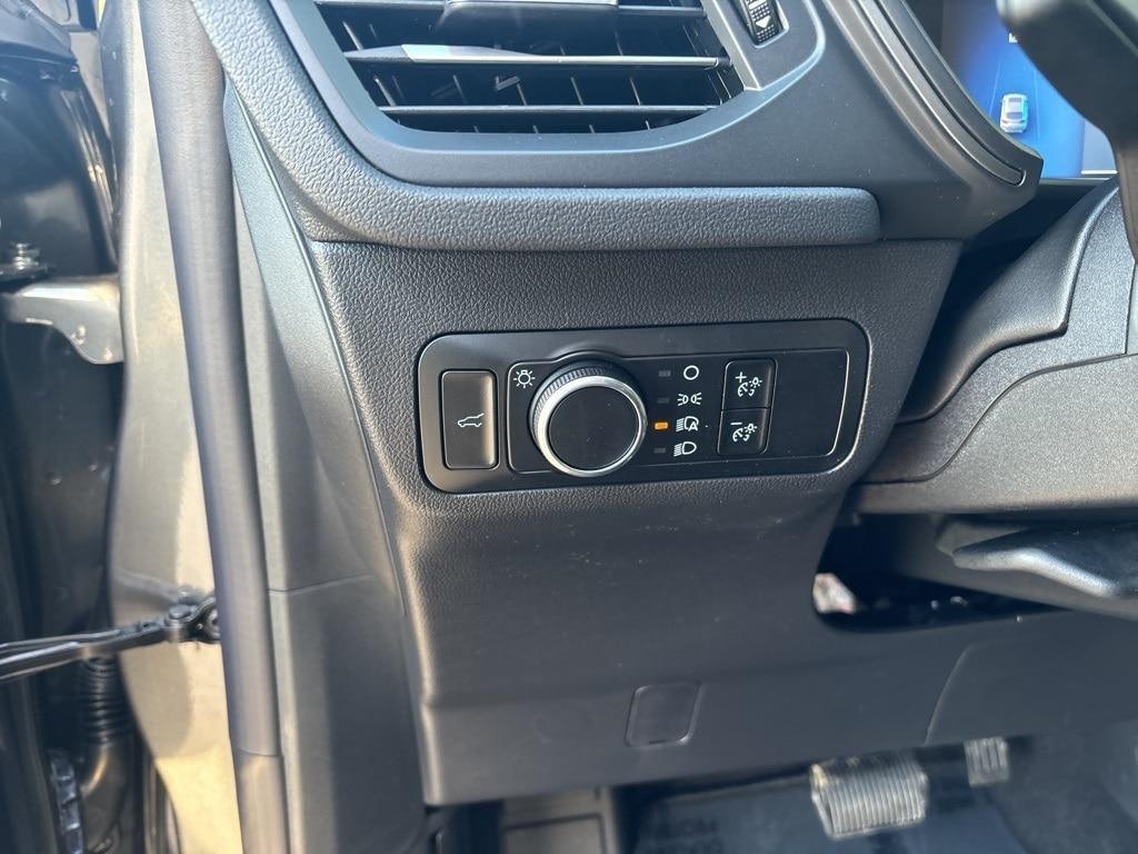new 2025 Ford Escape car, priced at $27,648