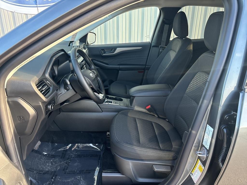 new 2025 Ford Escape car, priced at $27,648