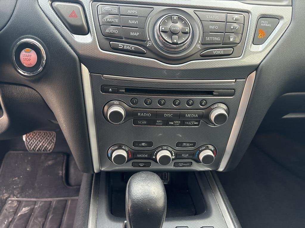 used 2020 Nissan Pathfinder car, priced at $19,250