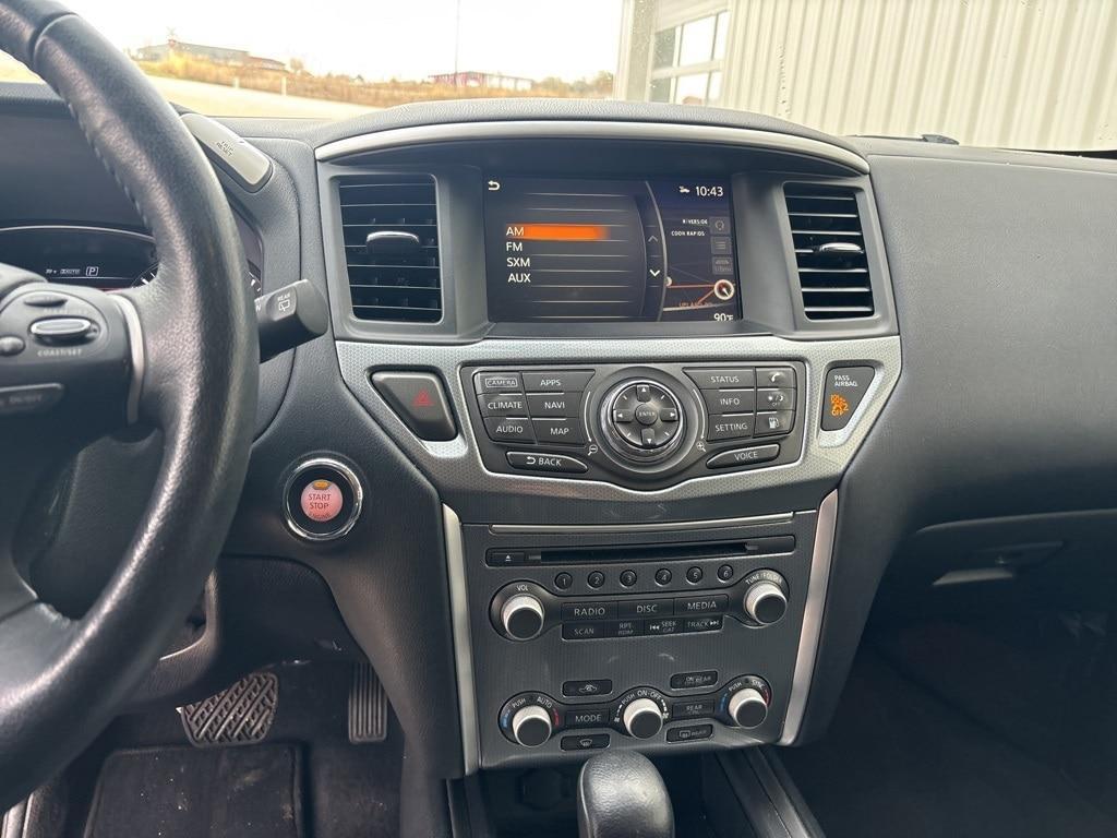 used 2020 Nissan Pathfinder car, priced at $19,250