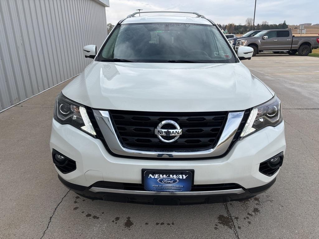 used 2020 Nissan Pathfinder car, priced at $19,250